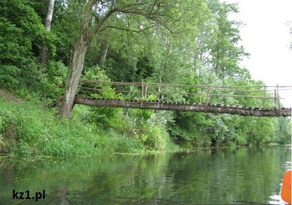 most nad skrwą