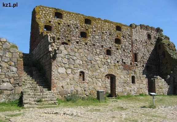 ruiny zamku hammershuss